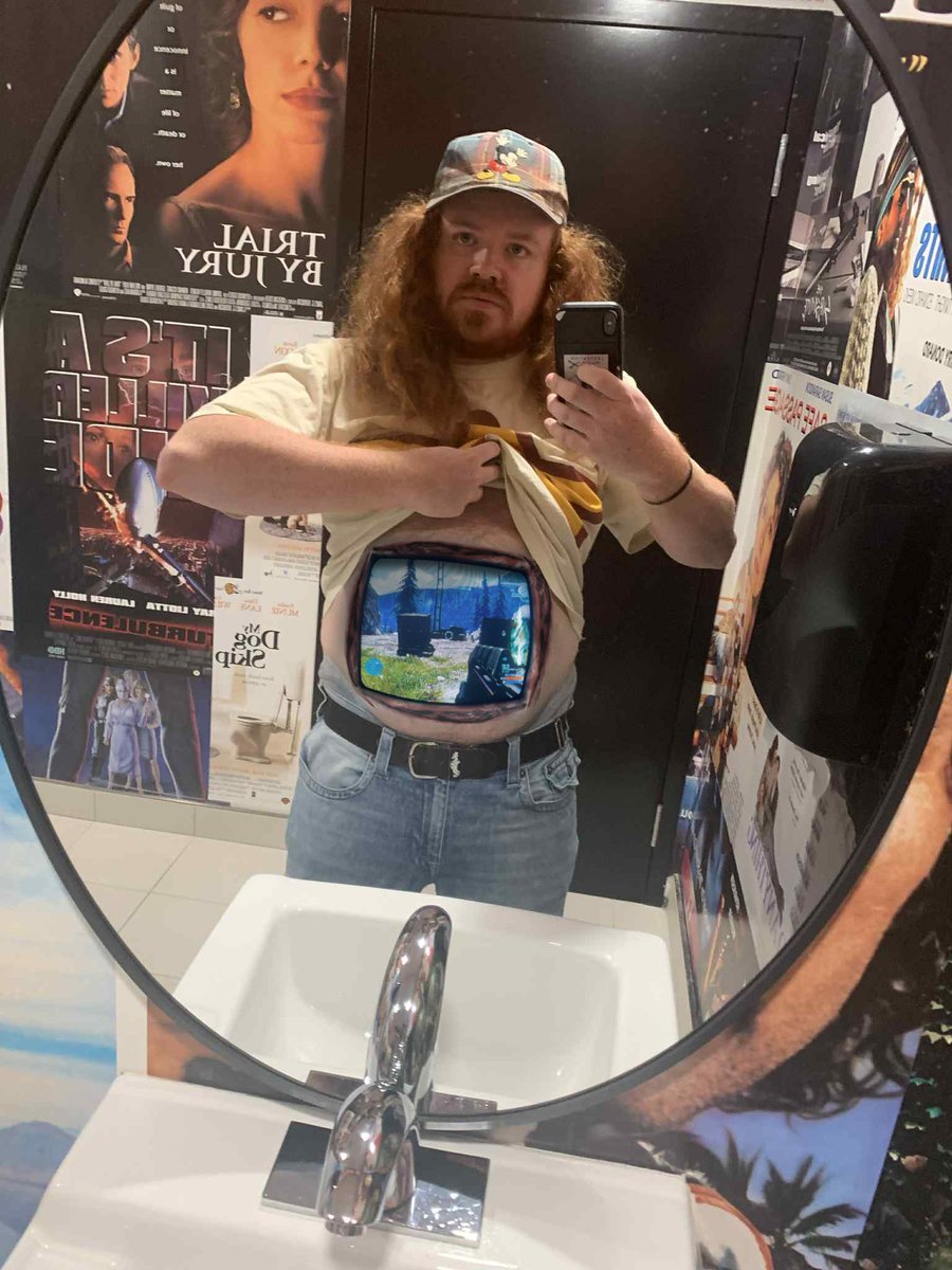 lilxslime's tweet image. ive heard all the names. ive been victim to all the jokes. im tired of hiding what God intended me to be.

no, im not a teletubby. yes, my friends do play halo 2 on it, and no, its not sexual.

i was born with Abdomenal Convexia Syndrome, and i refuse to be ashamed of my body.