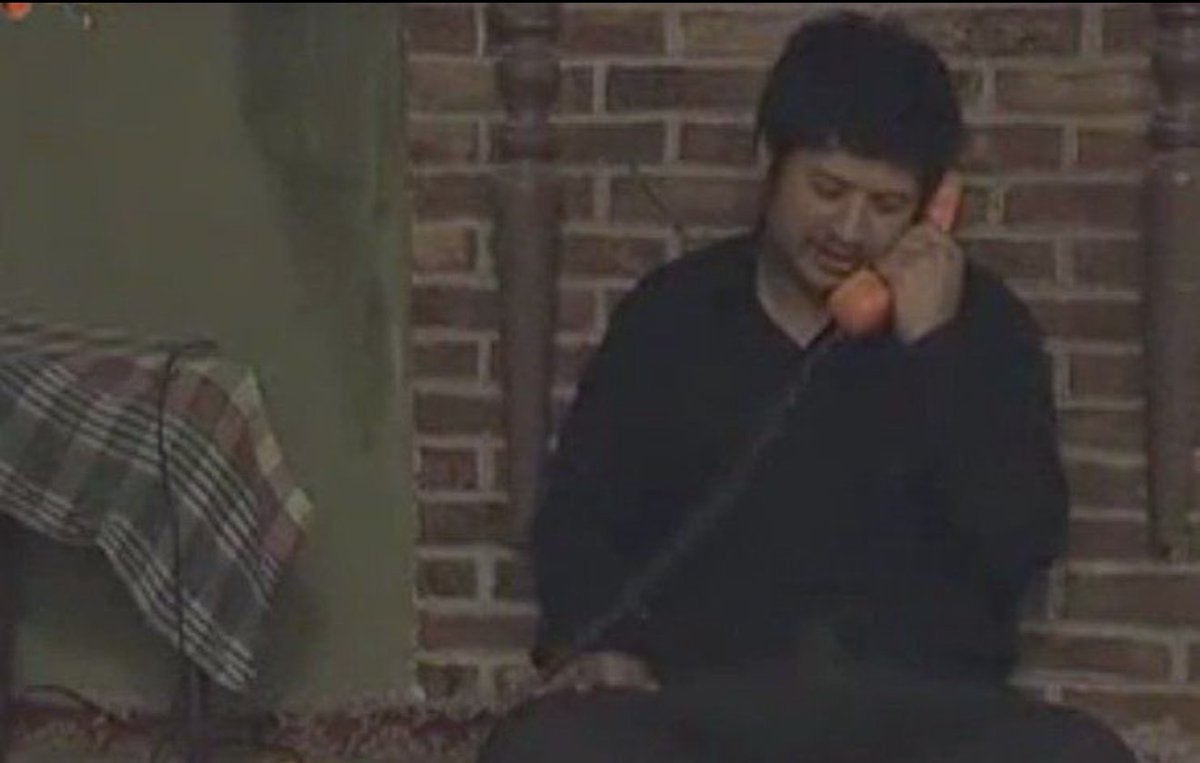 سلامتی فعلا داریم توییتامونو پاک میکنیم :))