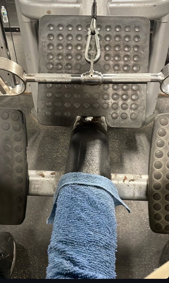 deezle148's tweet image. Getting this weekend residue off of me. #get2work #beachbody