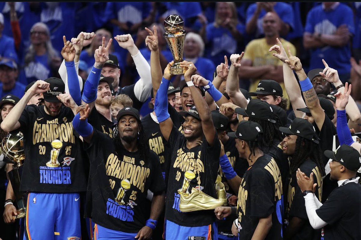 repeatNick's tweet photo. as a man, there is very little in life that comes as close to the feeling of your lifelong favorite team(s) winning a championship. I got to watch BOTH my alltime-favorite teams win in 2025 😁🥳😤 and up to 3 total in my career of watching sports counting 2014 OSU's ring https://t.co/JixcOg60ok