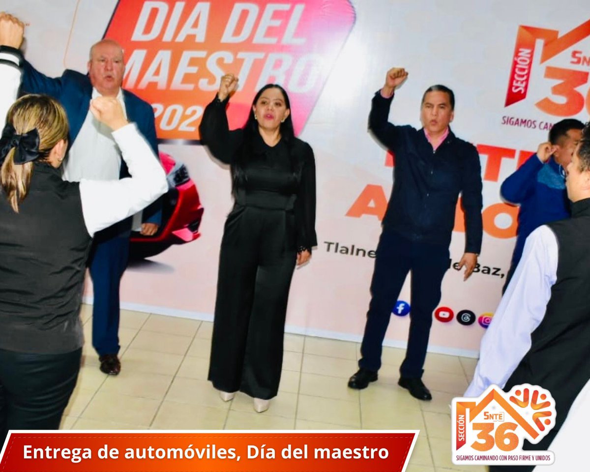 Seccion36Ofic's tweet photo. “Creo firmemente en el valor social de los maestros, en lo mucho que hacen por las niñas, niños y adolescentes, desde su Casa la Sección 36, seguiremos impulsando negociaciones importantes para reconocer su vocación como actores fundamentales de la transformación del país”

𝙈𝙩𝙧𝙖. 𝙈𝙤́𝙣𝙞𝙘𝙖 𝙈𝙞𝙧𝙞𝙖𝙢 𝙂𝙧𝙖𝙣𝙞𝙡𝙡𝙤 𝙑𝙚𝙡𝙖𝙯𝙘𝙤 

#SigamosCaminandoConPasoFirmeYUnidos
#Sección36