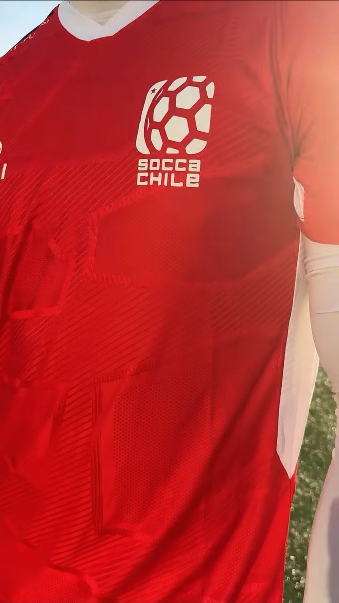 MatigolMauro's tweet photo. @PabloFlamm @MauricioTrivio @DSportsCL favor enviar un enorme saludo a la selección chilena de fútbol 6 #larojaf6 que disputará la Copa América en Brasil... @socca.chile necesitamos apoyo.. buscamos auspicio.. venimos de un tercer lugar en México..  éste año seremos campeones.!! https://t.co/nQJqZ1T4VS
