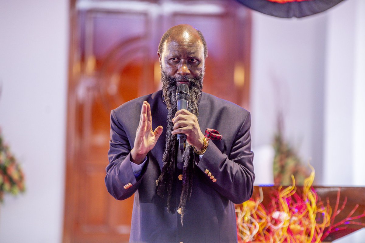 makenalex's tweet image. The biggest promise that THE LORD ever gave the church is the glorious eternal Kingdom of GOD.

#GloriousFijiMessage