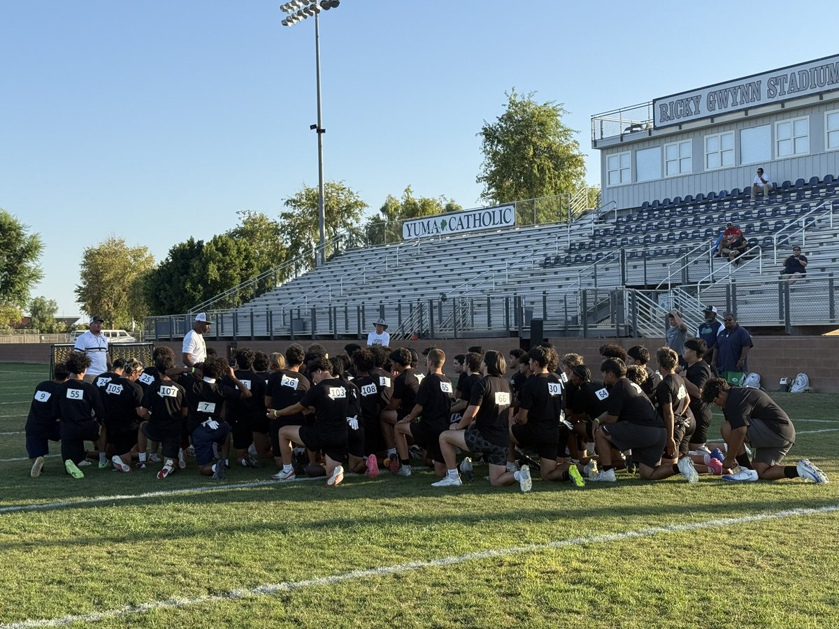 CoachJDominguez's tweet image. Great turn out for YC Prospect Camp. 👀 Class of 2026
@OUAZFootball