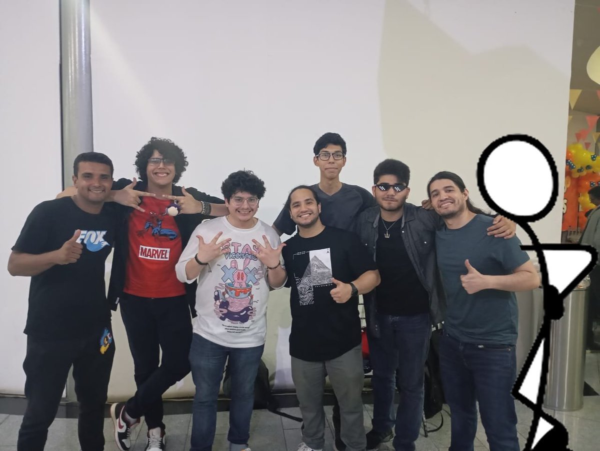 FTS_Oficiall's tweet photo. ¡Pelox logra su cuarto título en Smash Ultimate! 🎉 Honor a Hidan, Rookie, Misa y Kyros-V por rozar el Top 8. 🏅 Team FRON brilló en Tekken 8 y Cocolizo se coronó con su King. Gracias a JumpStar por recibirnos en su evento. ¡Nos vemos en la próxima! 💥 https://t.co/lH54no0fm9