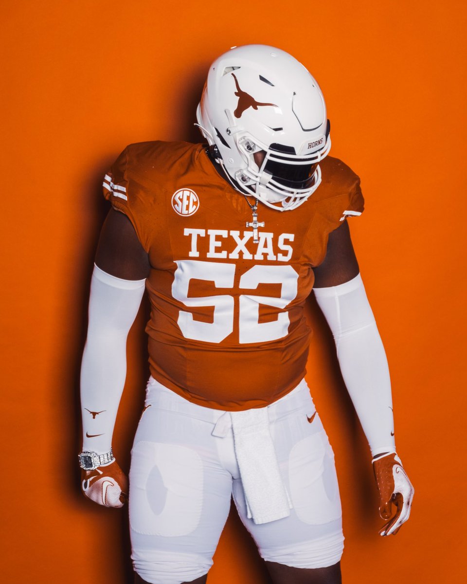 JamesJohnson_52's tweet image. Had a great time at the University of Texas🤘🏾@CoachK_Baker