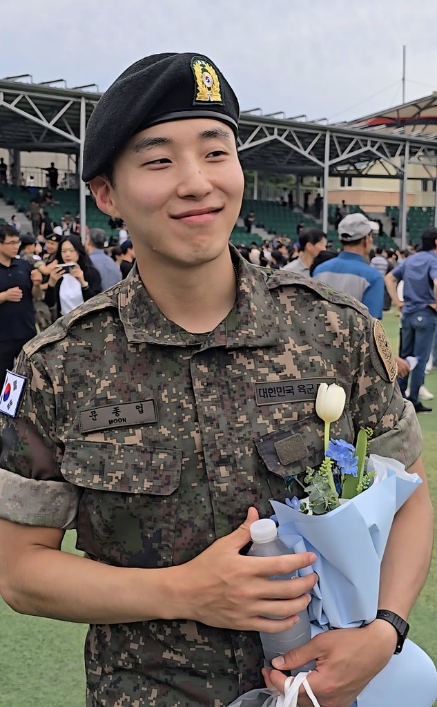 가오리 보고싶었어😭
#문종업 #MoonJongUp