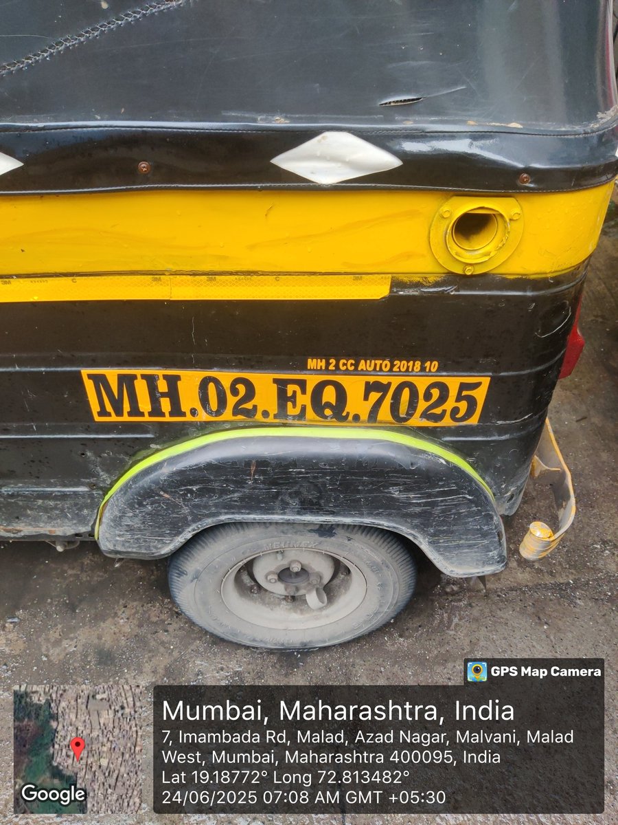 See how this tempo and Riksha parked in front of the gate of our clinic. 2 patients arrived in emergency but we are unable to open the gate of the clinic. Authorities please take stringentaction.Azminagar,Akashwani,st.mathew's high school, Malwani, gate.no7 <a href="/MTPHereToHelp/">Mumbai Traffic Police</a>