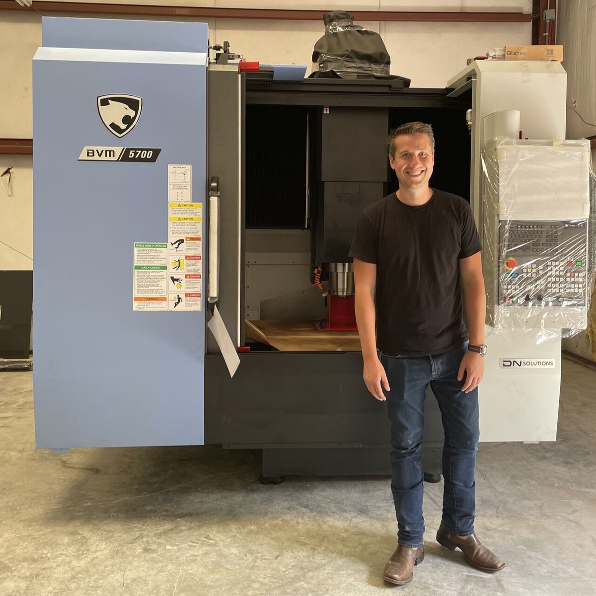 EllisonTech's tweet image. Monthly machine deliveries are out! 🚚💨 Thanks for choosing Ellison Technologies to power your business. 

#EllisonTech #Deliveries #Tech