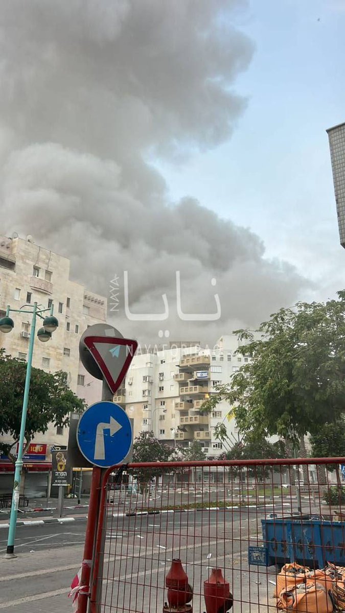 🔴 #AHORA | Un misil iraní acaba de impactar en el sur de Israel, horas después de un alto al fuego anunciado por Trump pero jamás confirmado por ambas partes.