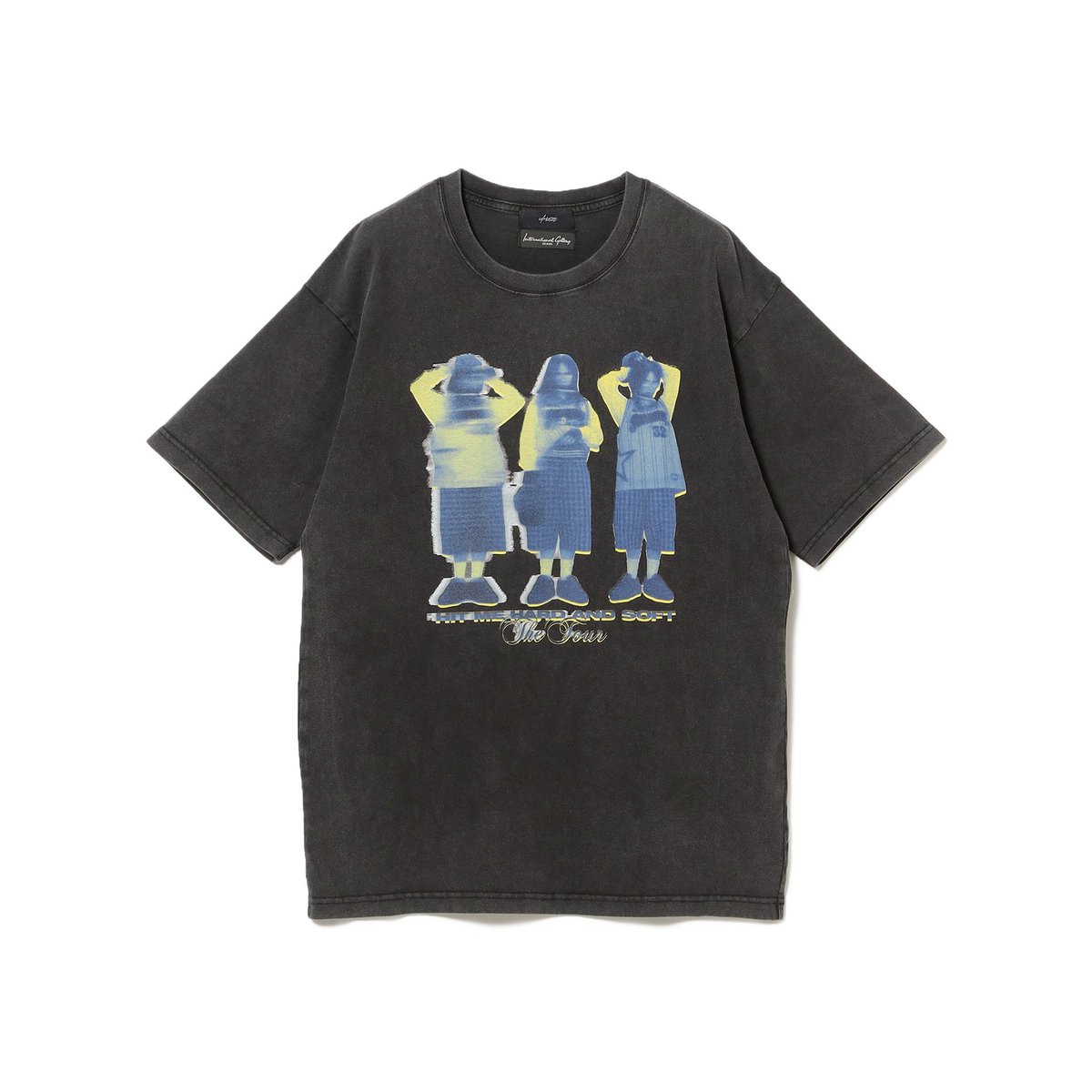BEAMS_IG's tweet photo. ユニバーサル ミュージックが展開するファッションライン〈U/MUSIC（ユーミュージック）〉とのコラボレーションによるアーティストTシャツ。「Lady Gaga」、「Billie Eilish」追加予約受付中！
https://t.co/SSFgR4LBed https://t.co/jufKEWYtcf