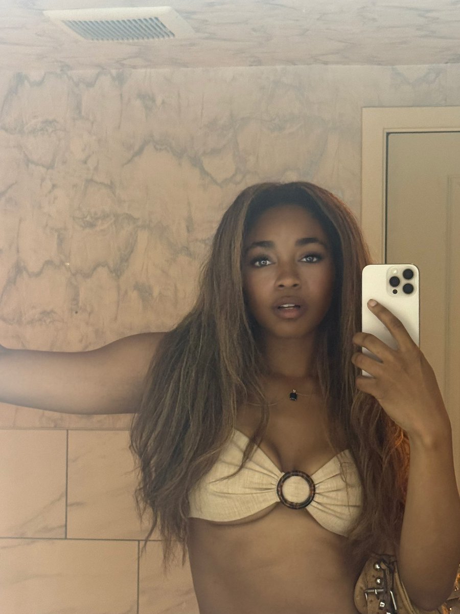 YourOwnSimone's tweet photo. https://t.co/9ZJDCD2Bmt