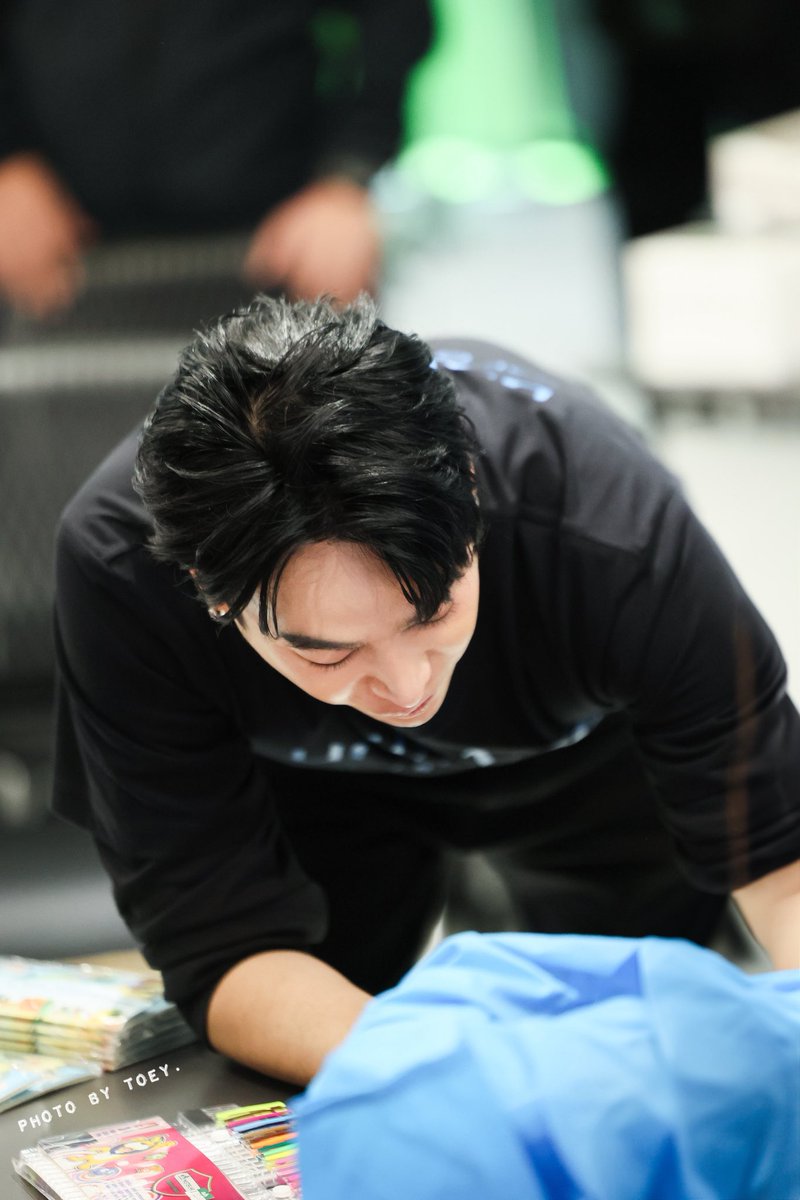 นอนยัง (@photobytoey) on Twitter photo ตอนเจอกันก็แฮปปี้กันทุกฝ่าย แต่เสียดายที่ไม่ค่อยได้เจอกันเลย 🥲
<a href="/peckpalit/">Peck Palit</a>
#เป๊กผลิตโชค #PeckPalitchoke
#StopCyberbullying #หยุดไซเบอร์บูลลี
#เยาวชนไม่ทนคำล้อ #หยุดคำพูดทำร้ายกัน
#บูลลี่ไม่เท่
#photobytoey
#palitgallery ตอนเจอกันก็แฮปปี้กันทุกฝ่าย แต่เสียดายที่ไม่ค่อยได้เจอกันเลย 🥲
<a href="/peckpalit/">Peck Palit</a>
#เป๊กผลิตโชค #PeckPalitchoke
#StopCyberbullying #หยุดไซเบอร์บูลลี
#เยาวชนไม่ทนคำล้อ #หยุดคำพูดทำร้ายกัน
#บูลลี่ไม่เท่
#photobytoey
#palitgallery