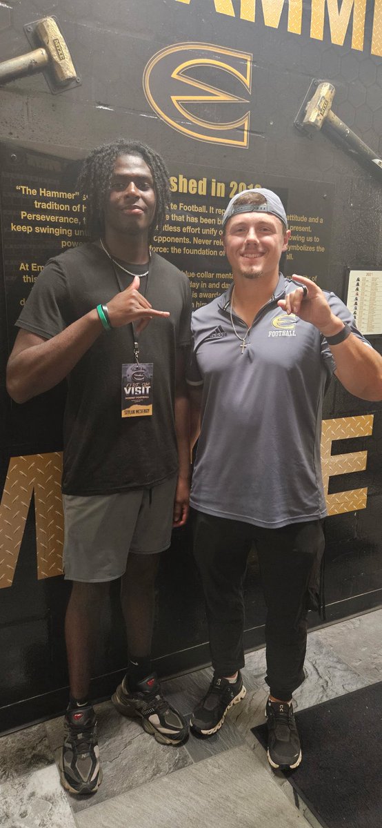 Stylan07's tweet image. Had a great time at @esuhornetsfb Today!! Thank you @CoachMcDown for inviting me!! @coachcondict @RougherNation @Masonfine09 @CoachGHiggins