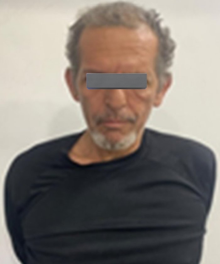 ElParaisoNow's tweet photo. Esta semana han caído (02) dos psicópatas que le daban terribles golpizas a sus propias madres. Por cierto son habitantes de la Parroquia El Paraíso, el primero frecuentaba los Edif. Los Verdes y el segundo vivía por las Brisas de la Cota 905
#⃣ Caracas Venezuela #22Jun https://t.co/f5ogyn17Cv