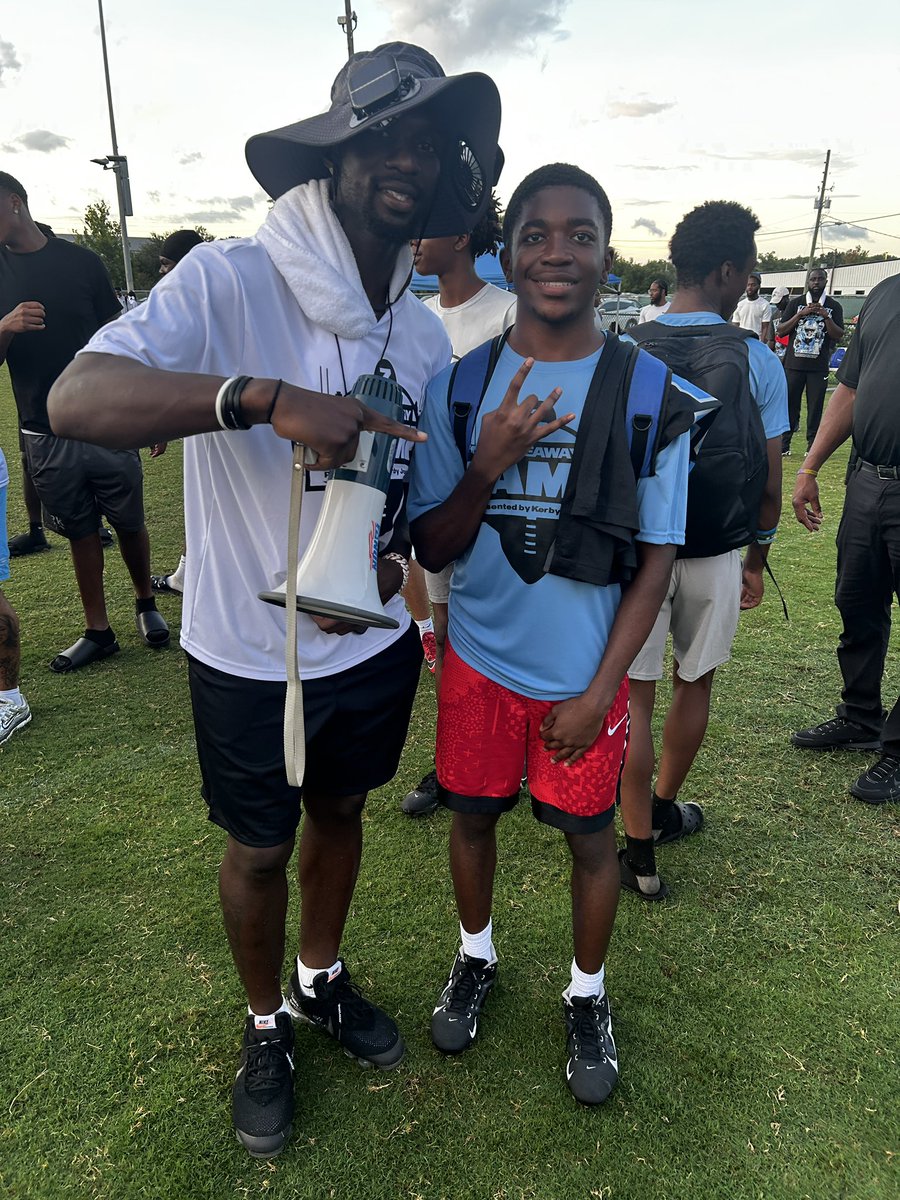 Kymani Service tweet media