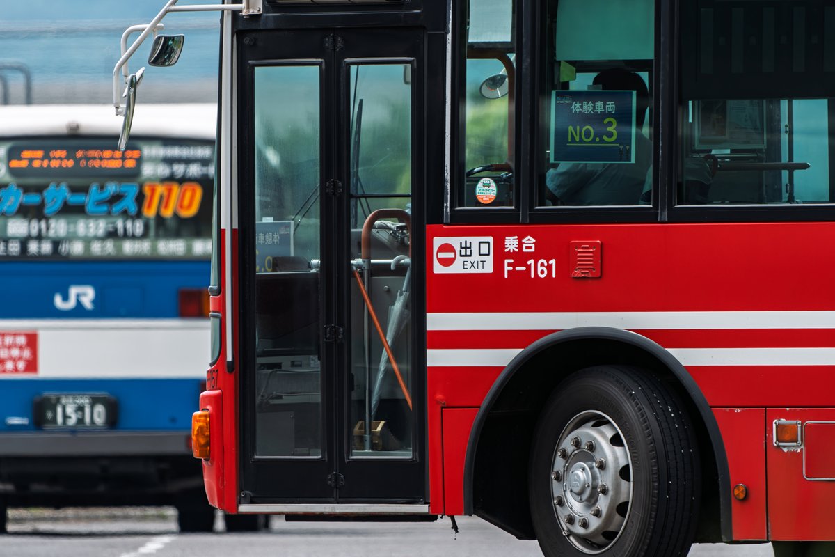 ueda_bus's tweet image. 6/22(日) 第5回「バスの運転体験ができる会社説明会」にご参加の皆様、暑い中運転お疲れ様でした。
今回参加できなかった方も、また次回お待ちしております！

ここから美ヶ原の電波塔見えるんだ👀