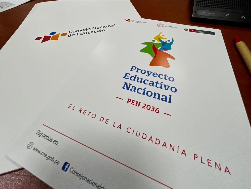 MauricioPahuara's tweet photo. Formar ciudadanía no es solo teoría, es garantizar procesos que fortalezcan la democracia, capaciten docentes y aseguren que la participación se viva en el día a día. Desde el @CMPJdeLima seguimos trabajando por eso. ⚖️ #PEN2036 

🧵3/3 https://t.co/2pbSPP031F