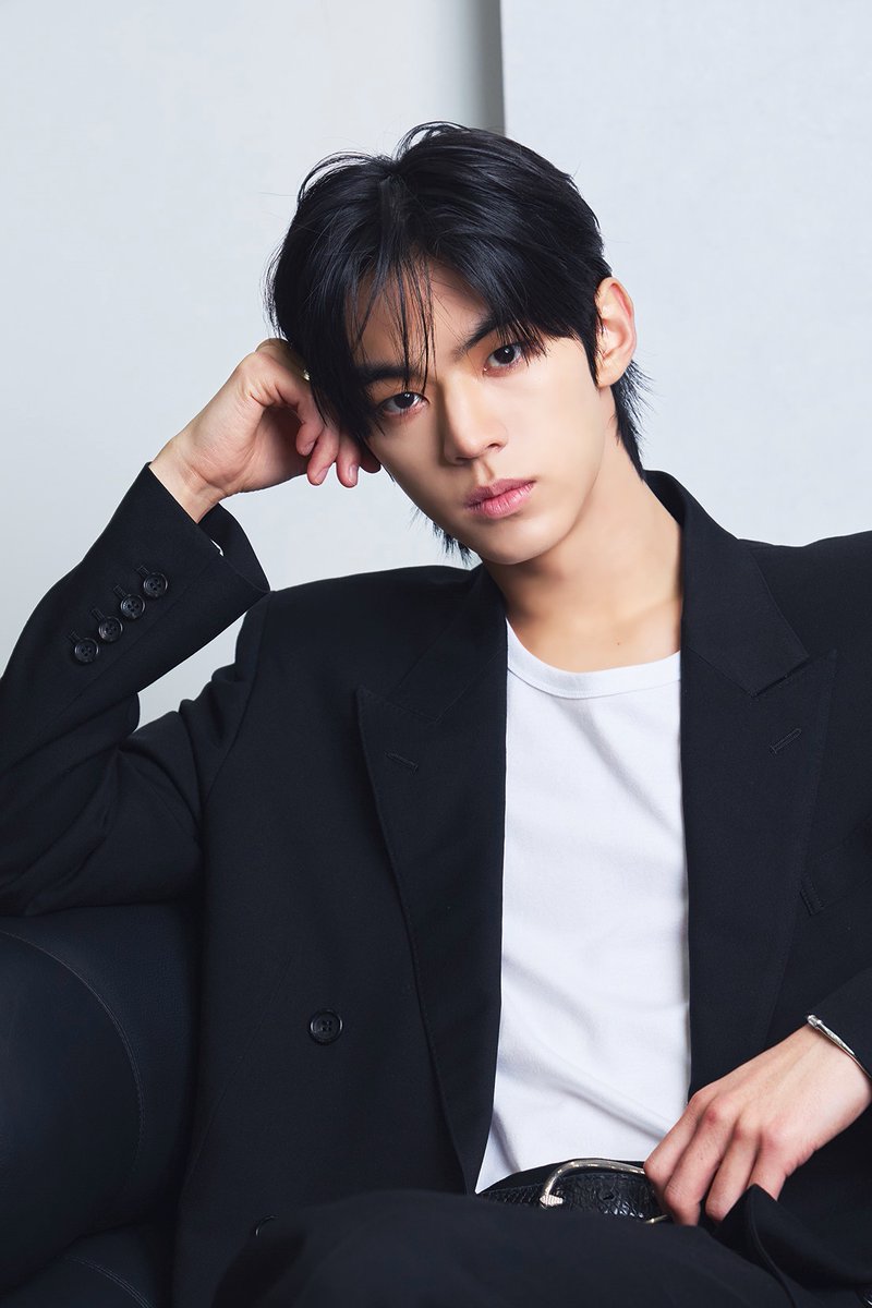 TWS表紙の
#メンズプレッピー 8月号
＃DOHOON 個人サブカットを公開！
メインカットもご期待ください！

通常版
x.gd/FYjvZ
特別版
x.gd/fS1Lt

#SHINYU #YOUNGJAE #HANJIN
#JIHOON #KYUNGMIN
#TWS #247WithUs #TWS_JP_1ST_SINGLE
#はじめまして #MENSPREPPY
<a href="/TWS_PLEDIS_JP/">TWS Japan</a>