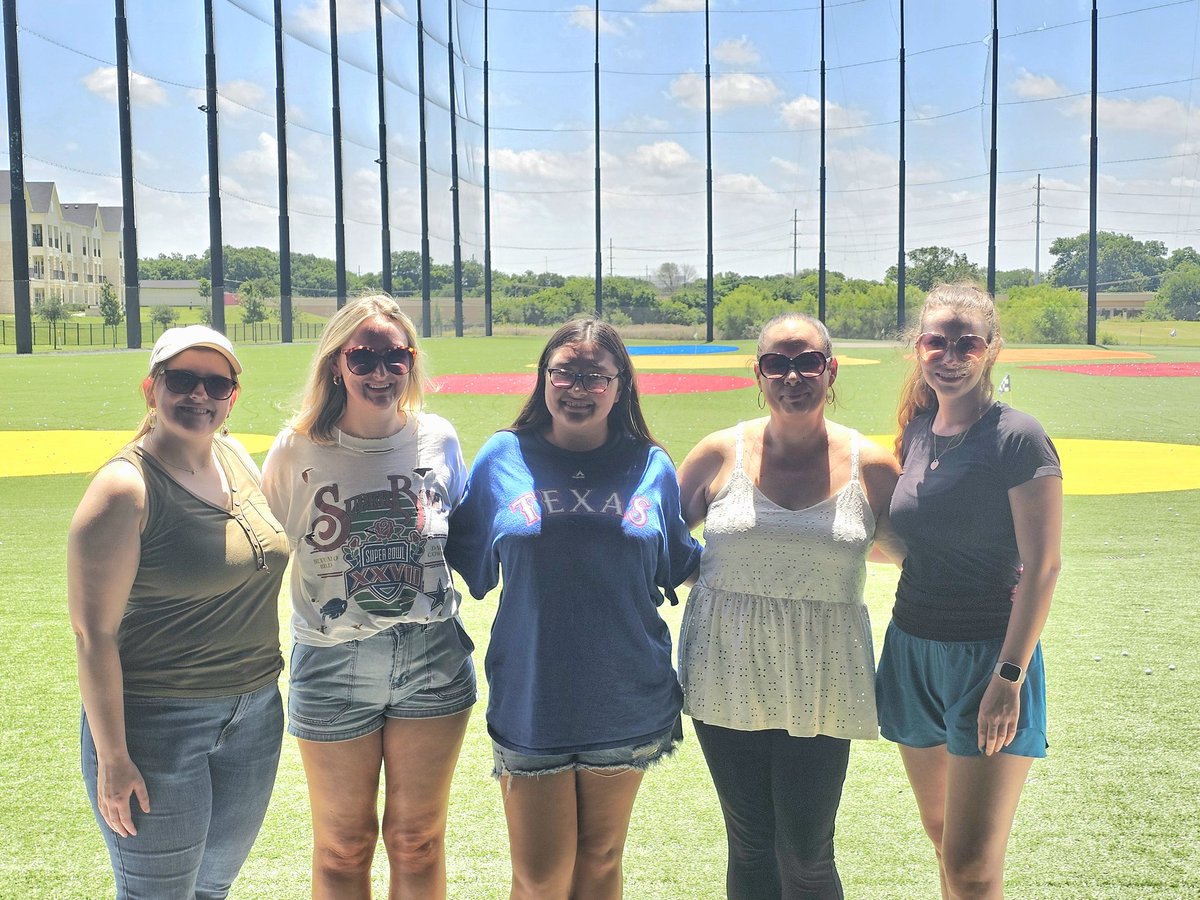 Michael Brown (@mike_brown51) on Twitter photo We had a blast on a little Team Member outing for Chili's Alliance! Big shout out to these winners! May have a couple of ringers if we ever get a golf tournament going in the North Texas Region lol! ⛳️🏌♂️🧐🤔🌶❤️ <a href="/brianl28/">Brian Lemerand</a> <a href="/JBarraza6/">Julie Barraza</a> We had a blast on a little Team Member outing for Chili's Alliance! Big shout out to these winners! May have a couple of ringers if we ever get a golf tournament going in the North Texas Region lol! ⛳️🏌♂️🧐🤔🌶❤️ <a href="/brianl28/">Brian Lemerand</a> <a href="/JBarraza6/">Julie Barraza</a>