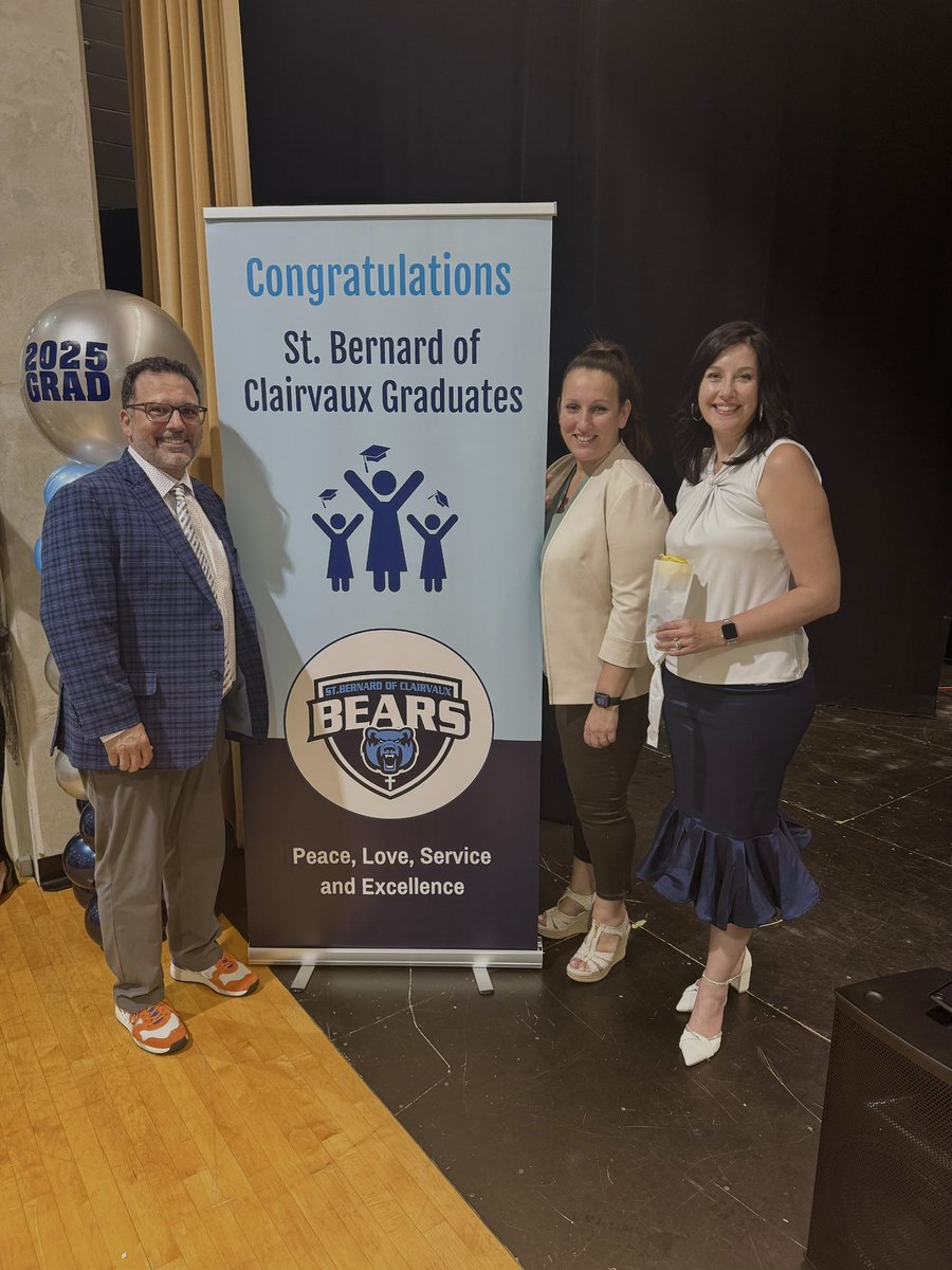 Brea Corbet (🍎) - DPCDSB Catholic Trustee (@breacorbet) on Twitter photo 🎓ConGRADulations to our <a href="/DPCDSBSchools/">Dufferin-Peel Catholic District School Board</a> Class of 2025 from St Bernard of Clairvaux Catholic Elementary School <a href="/StBernardDPCDSB/">St. Bernard of Clairvaux</a>! Remember no one has your God given potential or purpose! The journey ahead is full of opportunities. I hope you learn that there is always more to 🎓ConGRADulations to our <a href="/DPCDSBSchools/">Dufferin-Peel Catholic District School Board</a> Class of 2025 from St Bernard of Clairvaux Catholic Elementary School <a href="/StBernardDPCDSB/">St. Bernard of Clairvaux</a>! Remember no one has your God given potential or purpose! The journey ahead is full of opportunities. I hope you learn that there is always more to