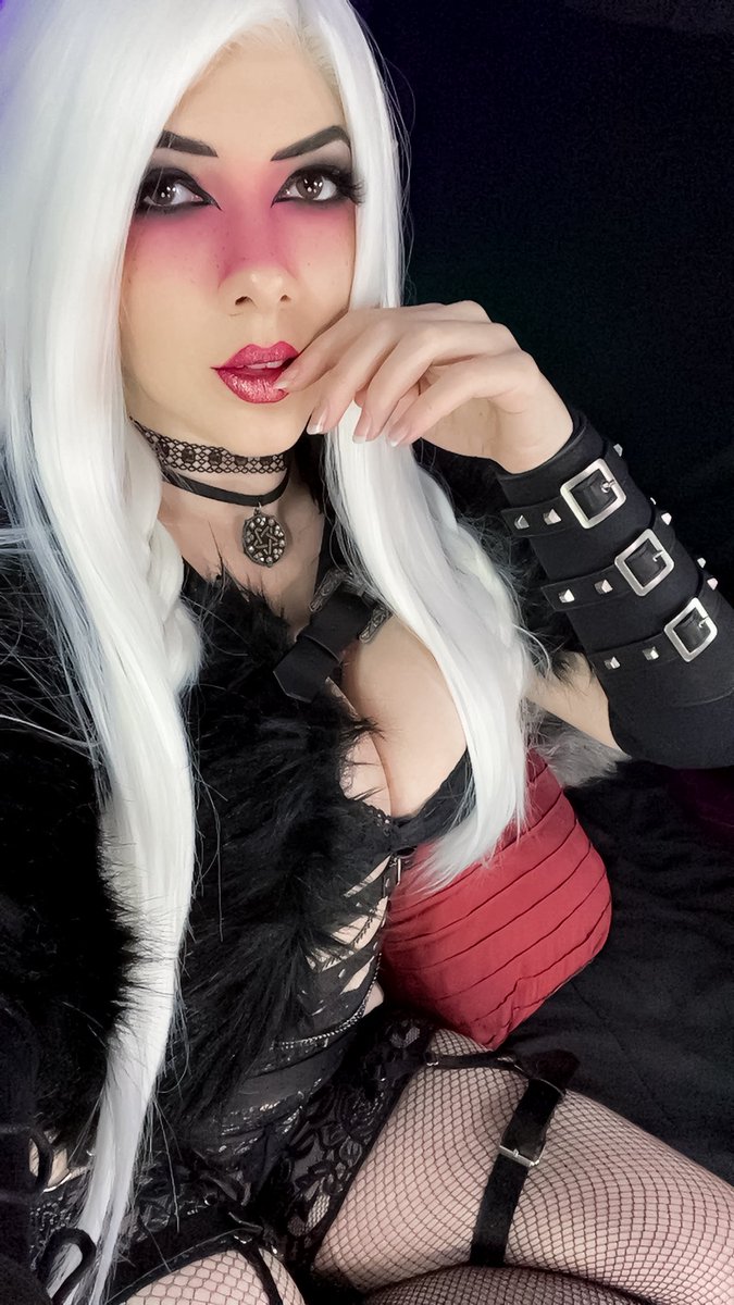 Come Play With Me!

Fansly- fans.ly/r/Acolyte

Joystick.tv- joystick.tv/u/spellbound