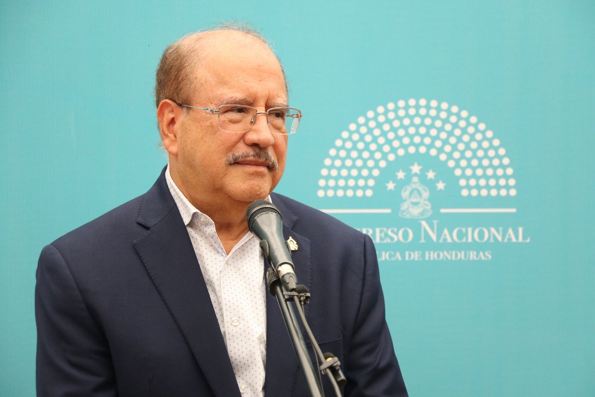 Congreso Nacional de Honduras (@congreso_hnd) on Twitter photo ๐๏ธ๐ I ๐
๐จ๐ง๐๐จ ๐๐จ๐๐ข๐๐ฅ ๐๐ฌ ๐ญ๐ซ๐๐ง๐ฌ๐ฉ๐๐ซ๐๐ง๐ญ๐, ๐ฅ๐๐ ๐๐ฅ ๐ฒ ๐ฌ๐ฎ๐ฉ๐๐ซ๐ฏ๐ข๐ฌ๐๐๐จ: ๐๐ฌ๐๐ ๐ฎ๐ซ๐ ๐๐ฅ ๐ฏ๐ข๐๐๐ฉ๐ซ๐๐ฌ๐ข๐๐๐ง๐ญ๐ ๐๐๐ฅ ๐๐จ๐ง๐ ๐ซ๐๐ฌ๐จ ๐๐๐๐ข๐จ๐ง๐๐ฅ, ๐๐ฎ๐ ๐จ ๐๐จ๐ฬ ๐๐ข๐ง๐จ
El vicepresidente del Congreso Nacional, <a href="/hnoepino/">Hugo Noe Pino</a>, asegurรณ ๐๏ธ๐ I ๐
๐จ๐ง๐๐จ ๐๐จ๐๐ข๐๐ฅ ๐๐ฌ ๐ญ๐ซ๐๐ง๐ฌ๐ฉ๐๐ซ๐๐ง๐ญ๐, ๐ฅ๐๐ ๐๐ฅ ๐ฒ ๐ฌ๐ฎ๐ฉ๐๐ซ๐ฏ๐ข๐ฌ๐๐๐จ: ๐๐ฌ๐๐ ๐ฎ๐ซ๐ ๐๐ฅ ๐ฏ๐ข๐๐๐ฉ๐ซ๐๐ฌ๐ข๐๐๐ง๐ญ๐ ๐๐๐ฅ ๐๐จ๐ง๐ ๐ซ๐๐ฌ๐จ ๐๐๐๐ข๐จ๐ง๐๐ฅ, ๐๐ฎ๐ ๐จ ๐๐จ๐ฬ ๐๐ข๐ง๐จ
El vicepresidente del Congreso Nacional, <a href="/hnoepino/">Hugo Noe Pino</a>, asegurรณ