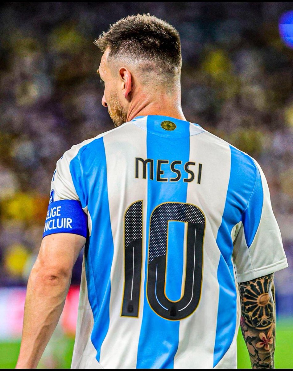 Feliz cumple al rey de este deporte !!!! Eternamente gracias capitán 🇦🇷