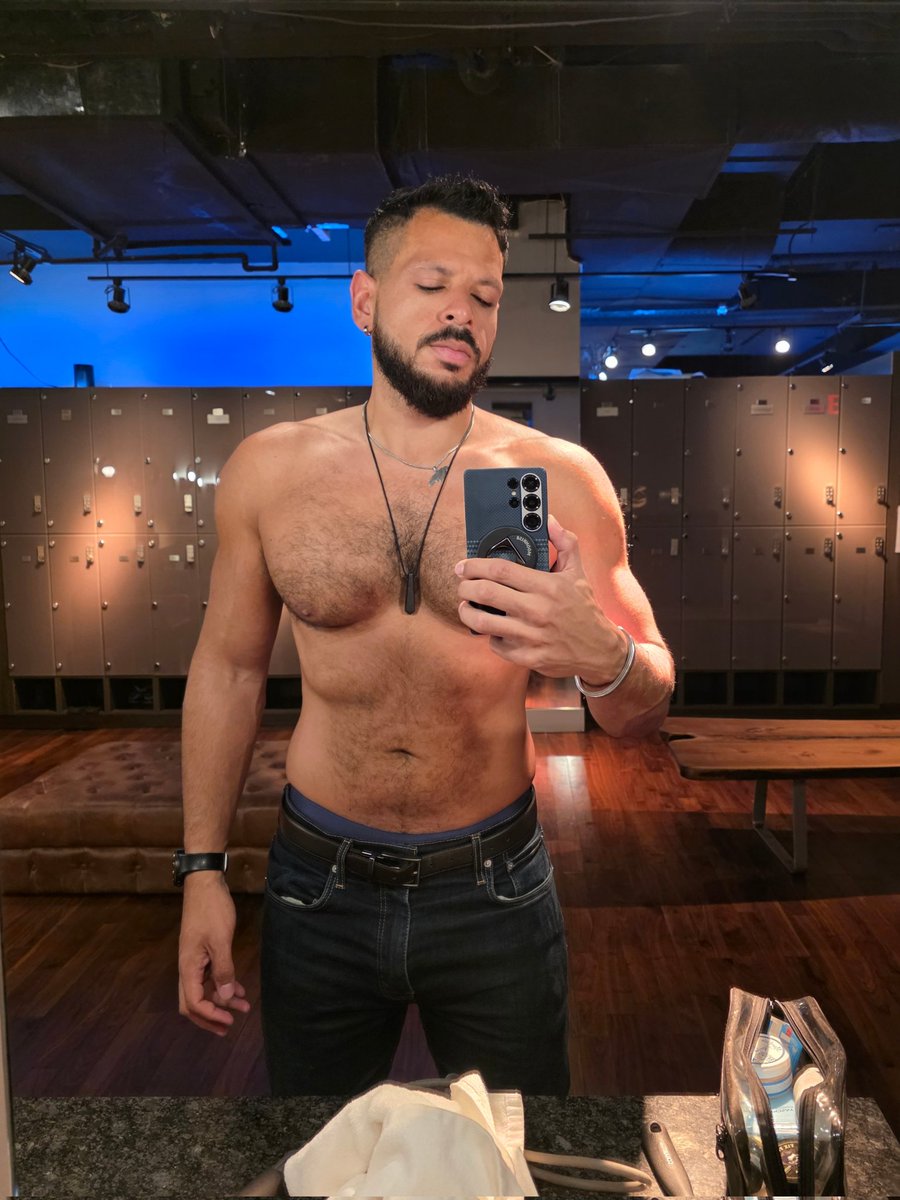 Indijam1's tweet photo. My summer body is coming in great! https://t.co/D2donkaSxg