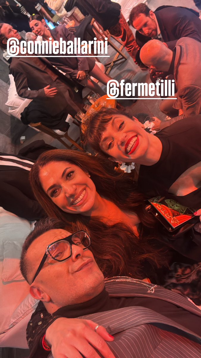 <a href="/connieballarini/">Connie Ballarini</a> y <a href="/fermetilli/">Fernanda Metilli</a>