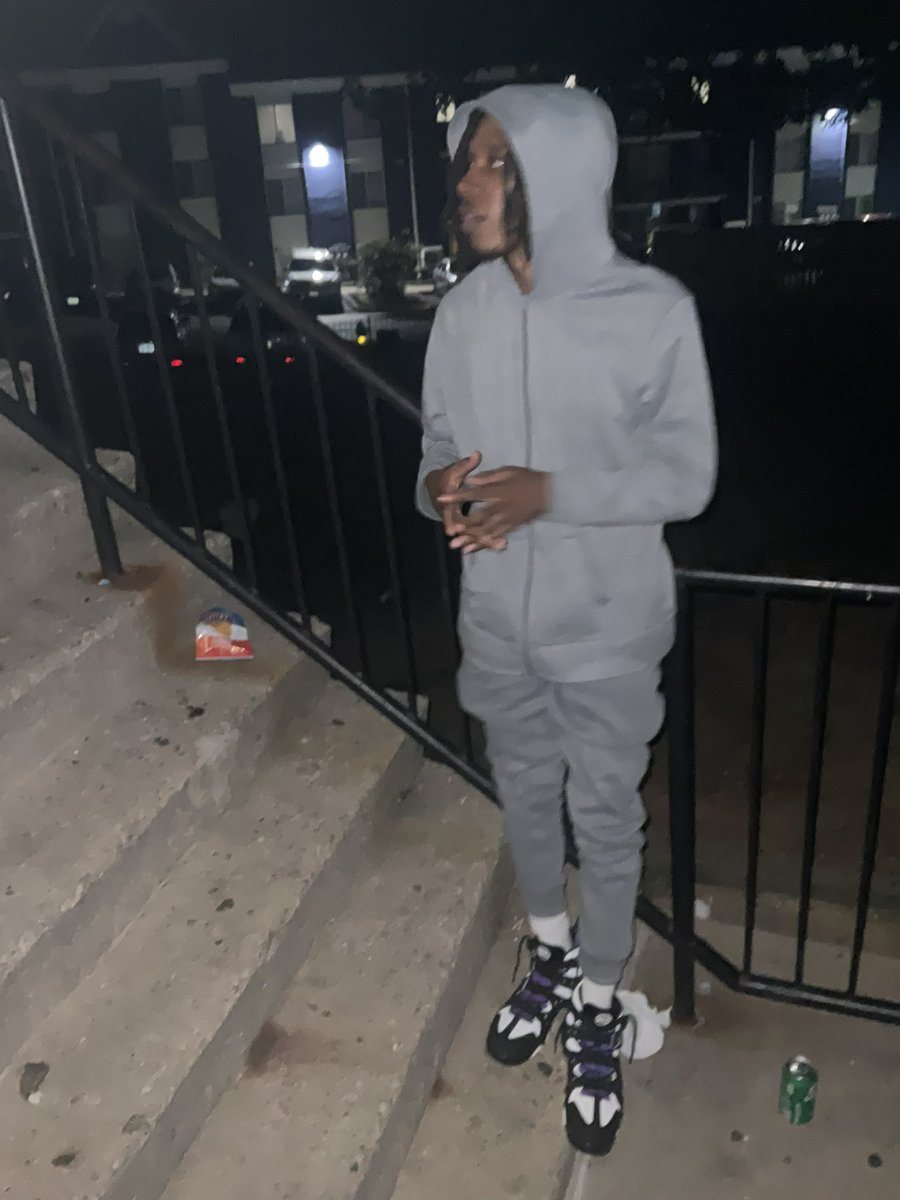 _bigklz's tweet image. Ima give they ass wit they Want This that old AK IM wit EVERY🪣