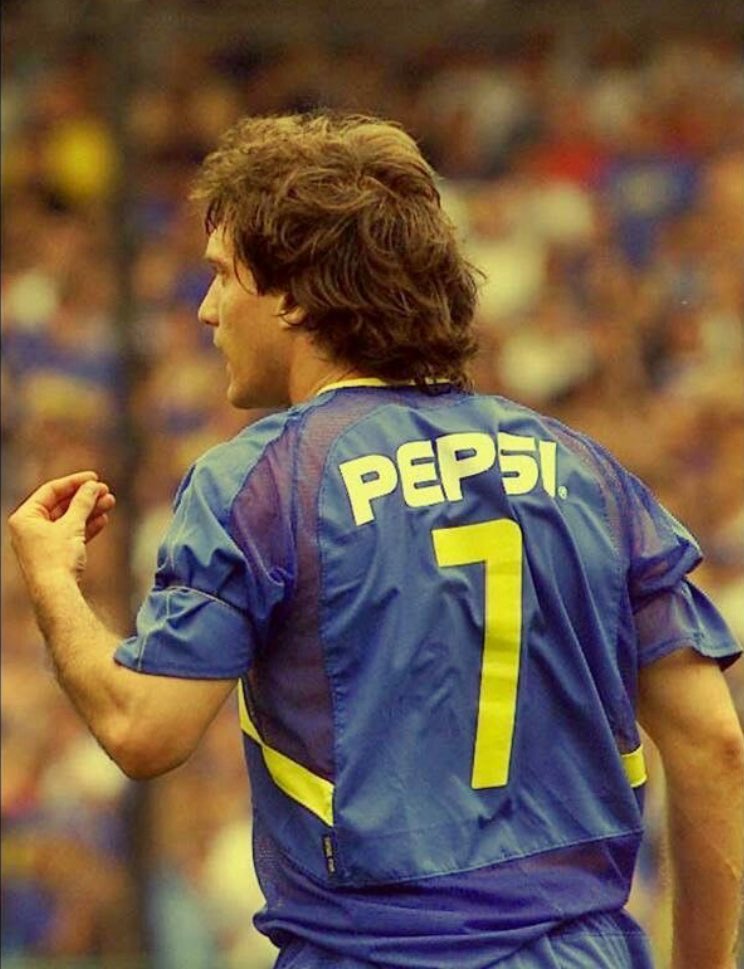 Retuiteá este Guille de la suerte para que hoy le metamos 7 a los kiwis y el Bayern le rompa el ídem al Benfica. Vamos Boca, LCDSM!!