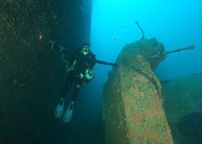 TheGuamGuide's tweet photo. Where else in the world can you touch two shipwrecks from two different world wars—on the same dive? 🌊🇬🇺 Guam’s Tokai Maru &amp; SMS Cormoran wrecks offer just that.

https://t.co/YZpPT0mmx0 

By Peyton Roberts

#GuamDiving #ShipwreckDive #OnlyOnGuam #DiveGuam #GuamGuide https://t.co/LwG6z9zWu1