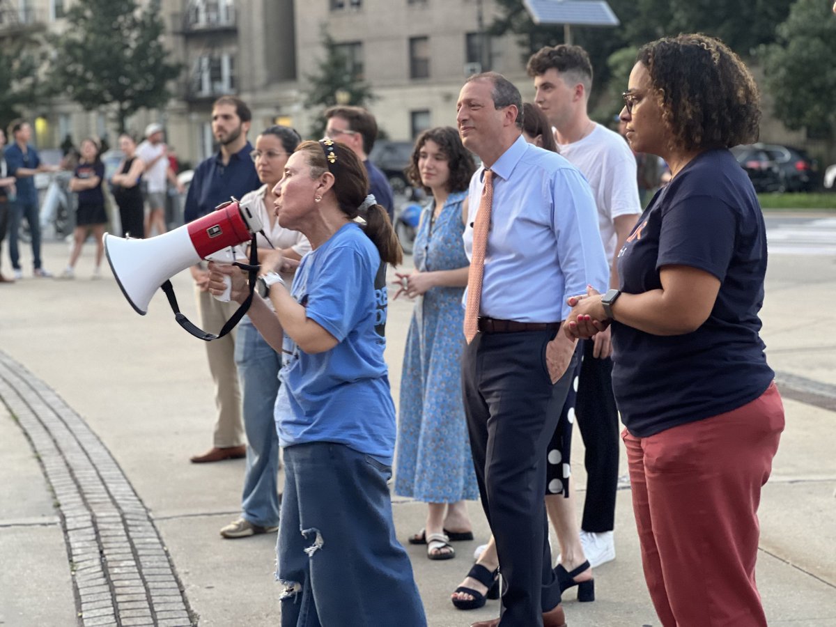 Brad Lander tweet media