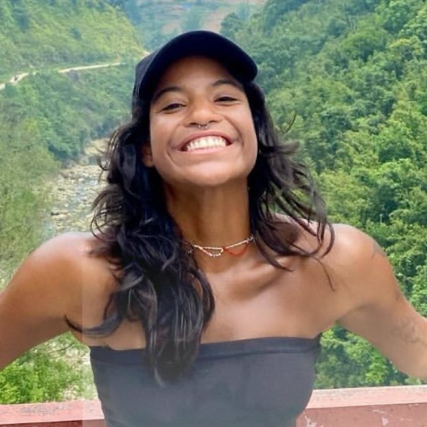 choquei's tweet image. 🚨AGORA: Nuvens carregadas se aproximam do vulcão, o que pode adiar o resgate de Juliana Marins na Indonésia.