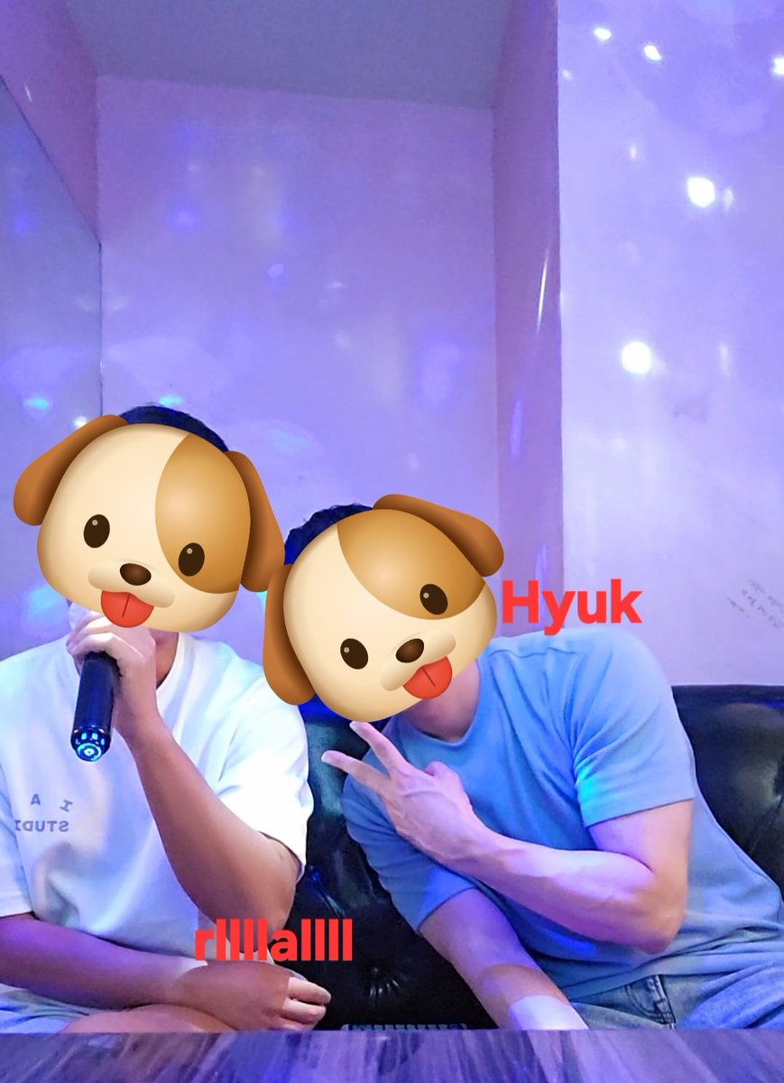 어제 술 잔뜩먹고 형이랑 노래방에서
격하게 ㅅㅅ햇다.  목이 다 셧네. <a href="/rllllallll/">키양</a>