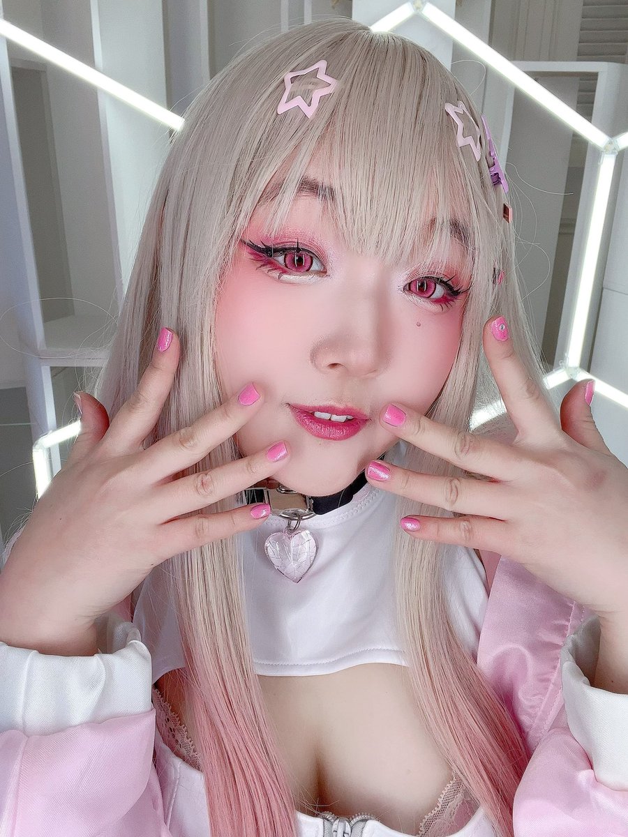 _archerclass's tweet image. Viper 💕
Sorry double upload but wanted to improve color✨
#NIKKE #NIKKEcosplay #NIKKEステラブレイドコラボ #NIKKEVIPER
