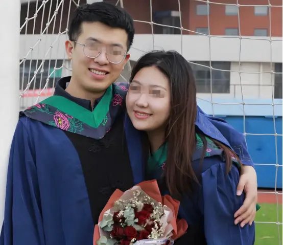 27楼的血色遗书：985夫妻用生命叩问的环保真相
 
这是两位真的勇士，历史会铭记，我们都不要忘却！