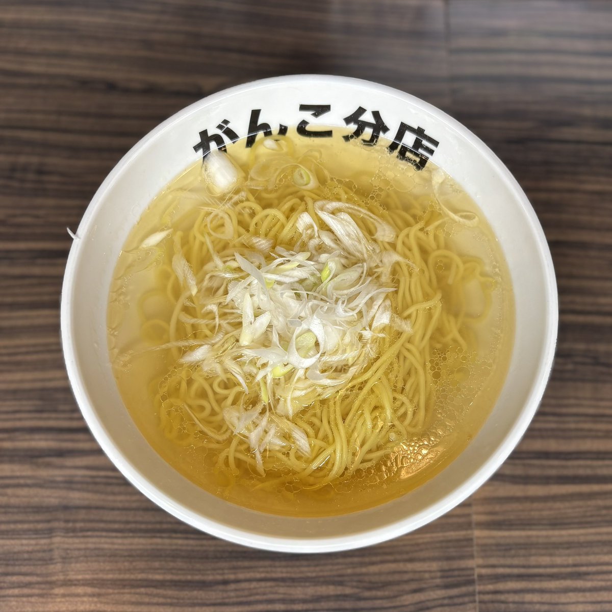 ritomarus ( COFFEE ritmos ) (@ritomarus) on Twitter photo 父が通っている医者の隣にすごく美味しい塩ラーメンが食べられる店がある
今日は両親と3人で来た 父が通っている医者の隣にすごく美味しい塩ラーメンが食べられる店がある
今日は両親と3人で来た