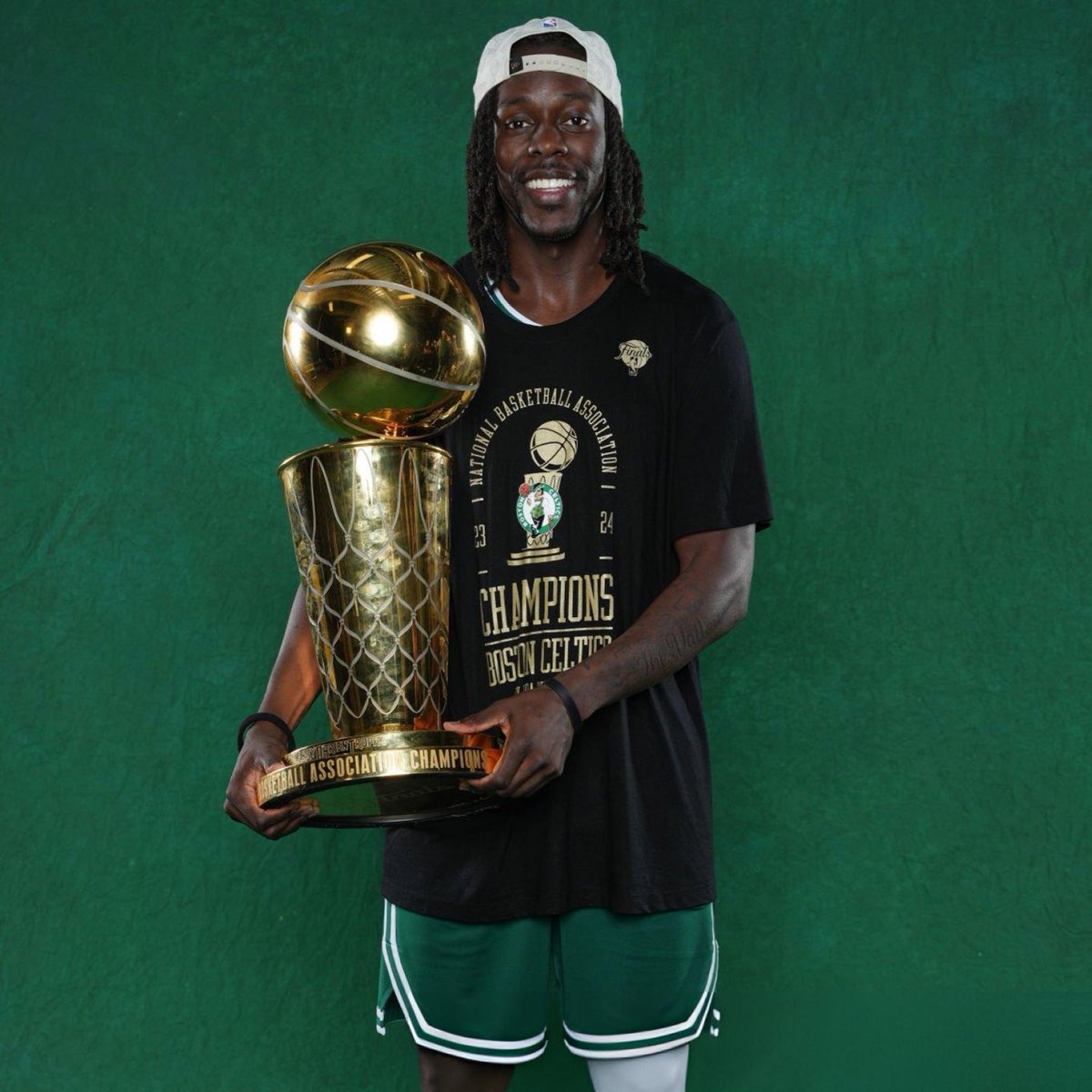 DKSportsbook's tweet image. Jrue Holiday definitely left his mark in Boston