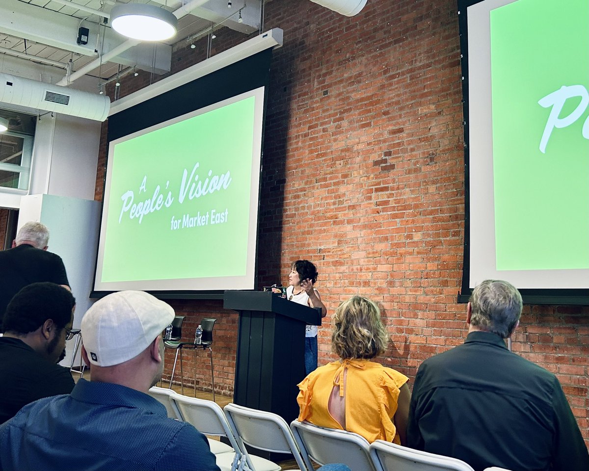 WillforPA's tweet image. Wonderful to reconnect with #savechinatown coalition members and join neighbors and electeds at tonight’s “A People’s Vision for Market East” at @PhilaArchCenter .
Learn more about this important project at: noarenaphl.org/peoplesvision