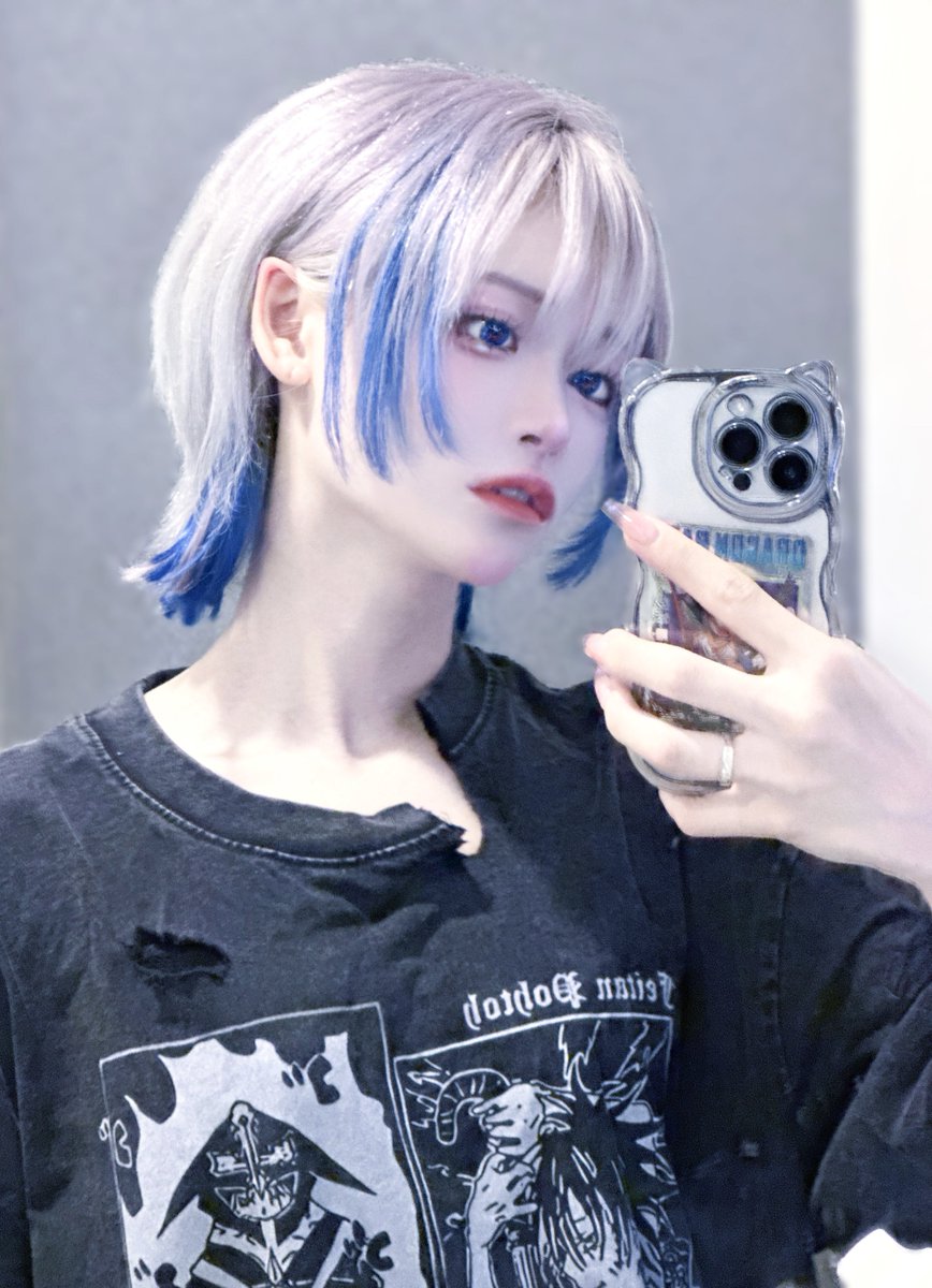 美容院いくからエクステ自分できったから一瞬このビジュ