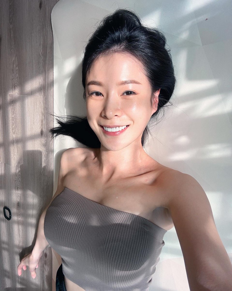 tp9988888's tweet photo. 好想做愛 https://t.co/t1RPruFu0l
