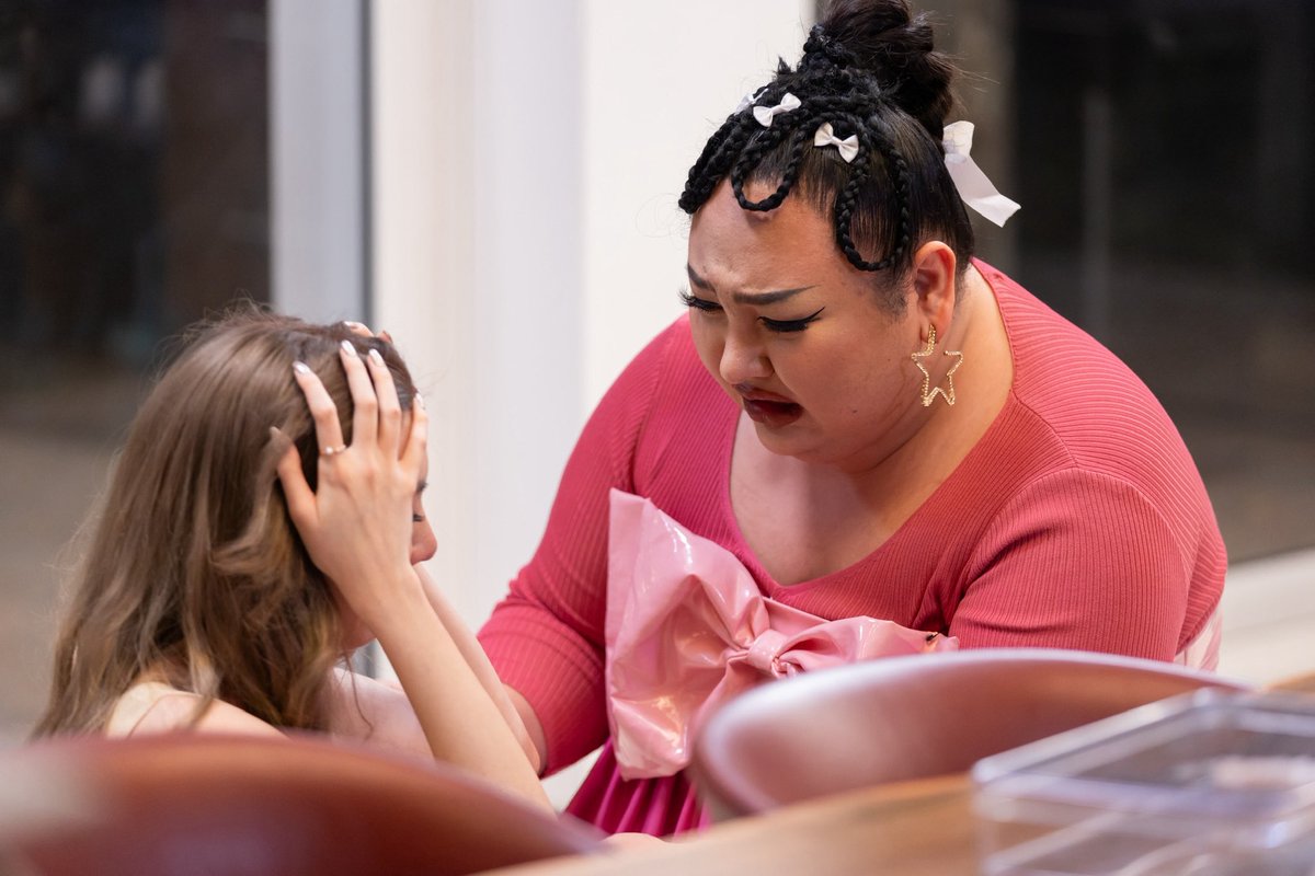 จือปาก tweet media