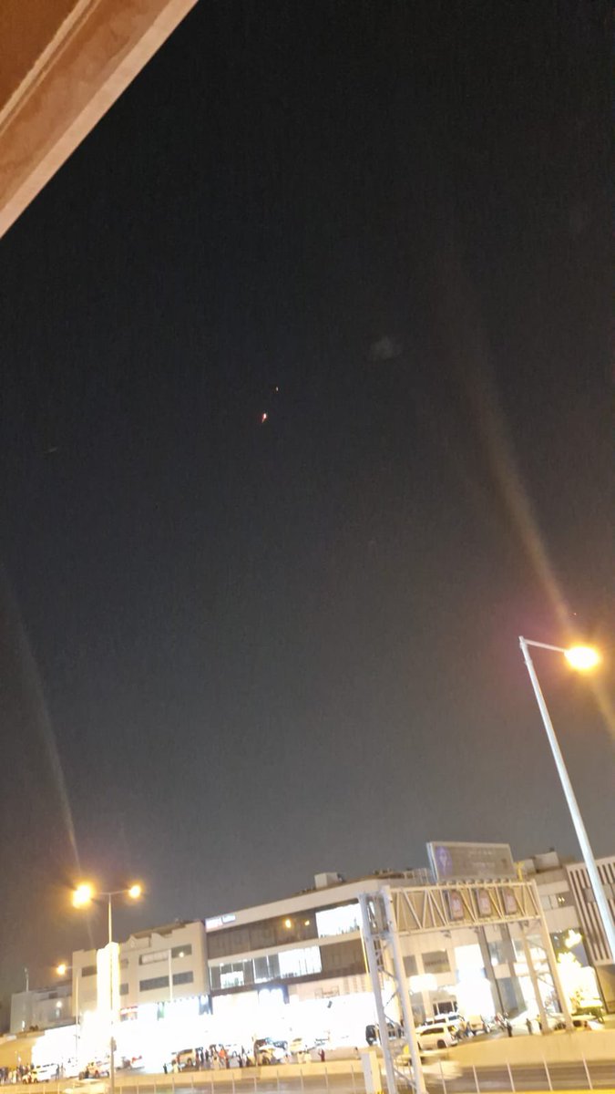 ThinakaranLK's tweet image. கத்தாரில் உள்ள அமெரிக்க தளங்கள் மீது தாக்குதலை தொடங்கியது ஈரான்

மேலதிக விபரம் &amp;gt;&amp;gt;&amp;gt; thinakaran.lk/?p=136995

#USbase #Qatar #Attack #Iran #AlUdeidAirbase #Thinakaran #SriLanka #LKA #SL