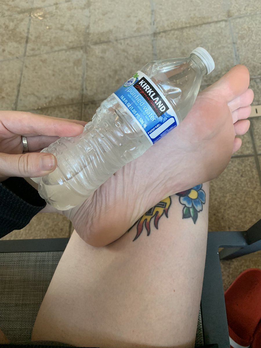 PayCrysMarshall (@paycrysmarshall) on Twitter photo My feet are so big compared to this water bottle 💦✨ My feet are so big compared to this water bottle 💦✨