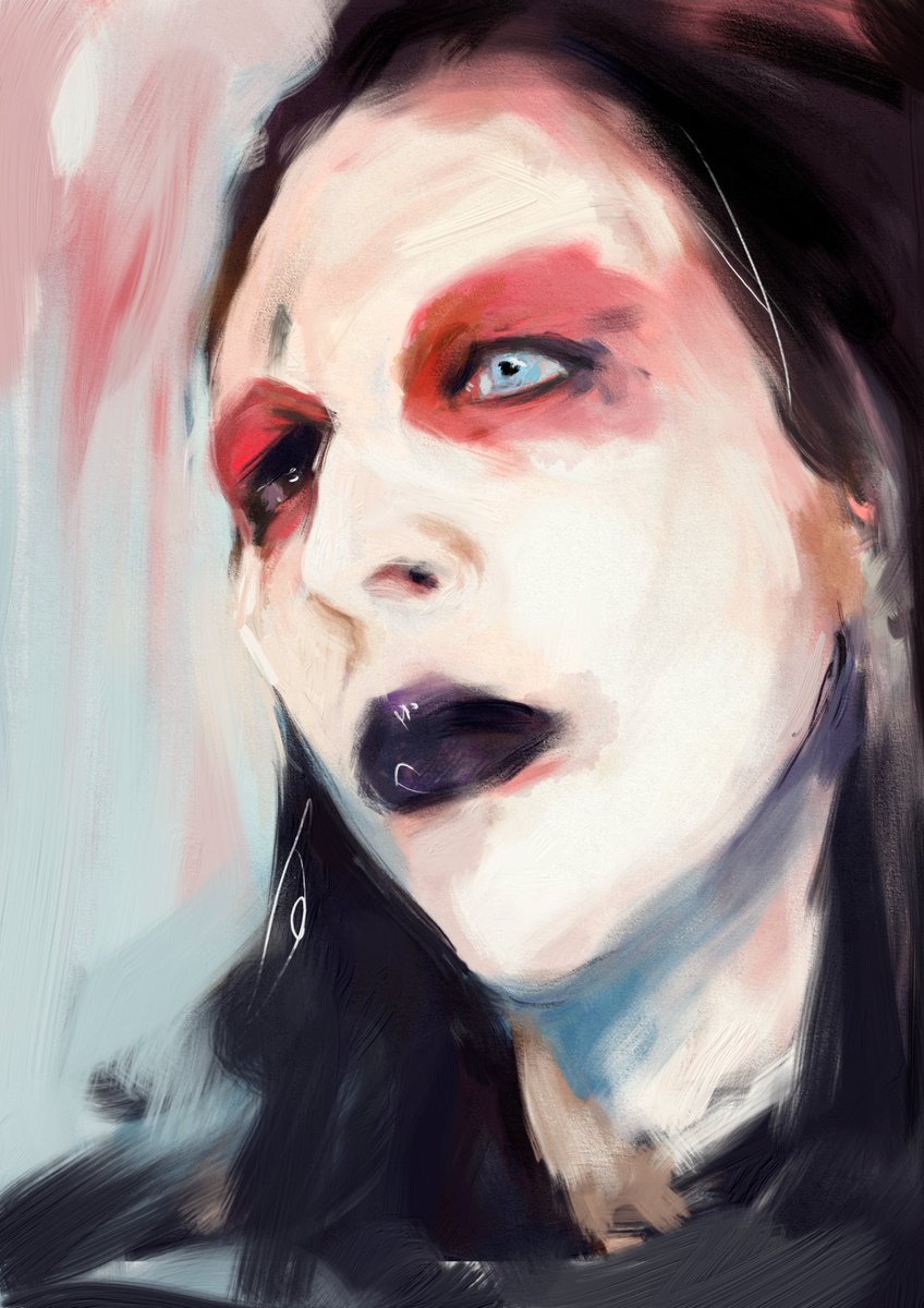 onedoomedrabbit's tweet image. Super quick sketch .... yes beer was involved but isn't it always @marilynmanson #sketch