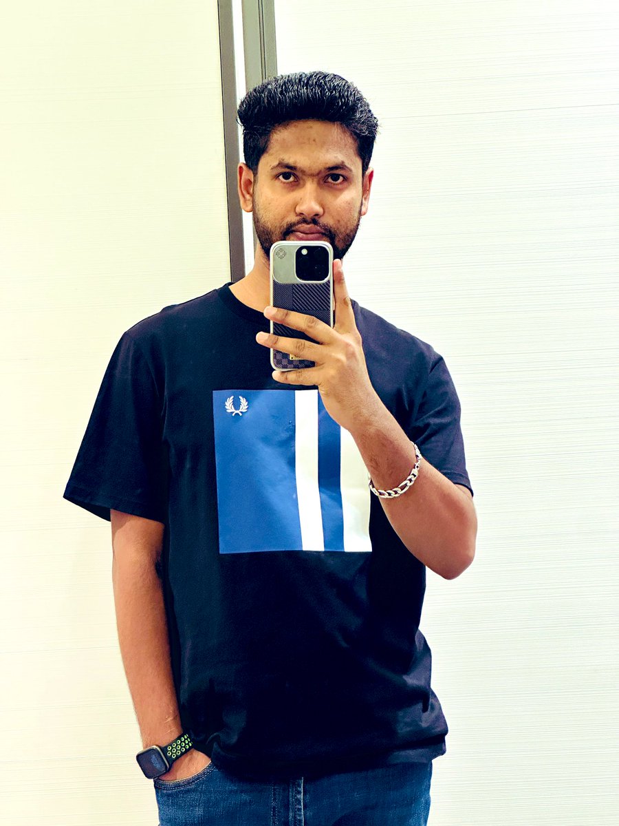 miraj_424's tweet photo. Shopping 🛍️ https://t.co/6IkwuFUXYF