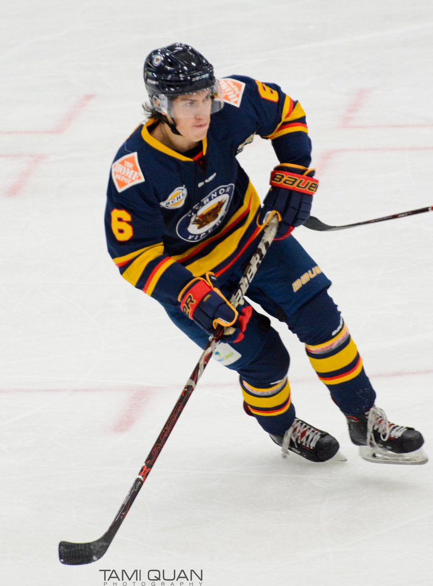 VernonVipers's tweet image. Congratulations to former Viper Christian Felton and the Abbotsford Canucks on their Calder Cup victory tonight!
📷 - Tami Quan