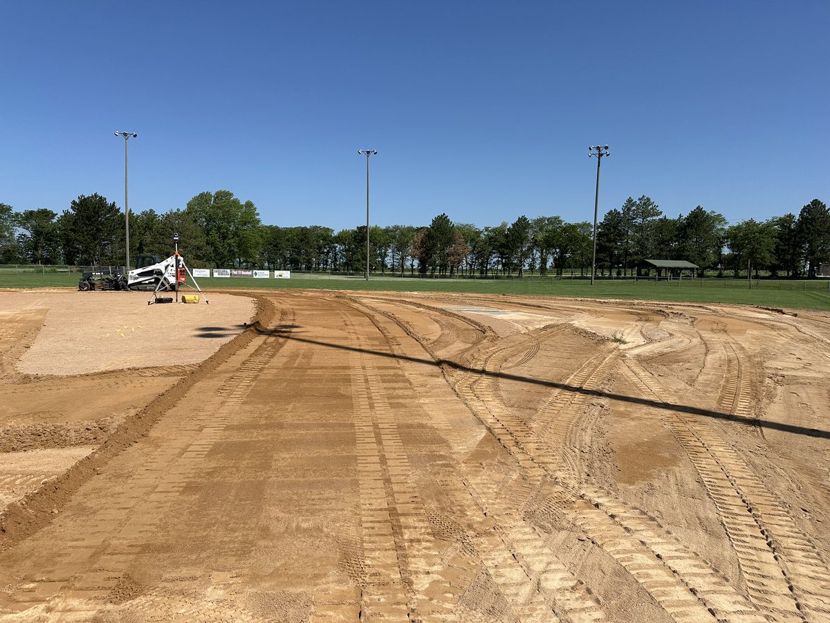 _GroundedTurf's tweet photo. June has kept us busy. I spent Fathers Day, with my wife and kids help, painting a miniature soccer field in Aksarben. We also regraded a baseball infield for the city of Milford, NE. Thankful for the trust and opportunities to improve these sports fields. https://t.co/eNHStBjFAb